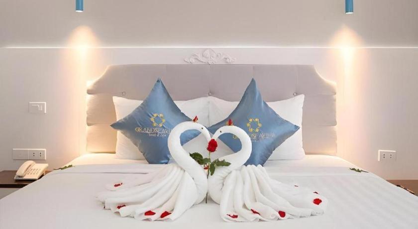 Grand Sea View Hotel Дананг Екстер'єр фото